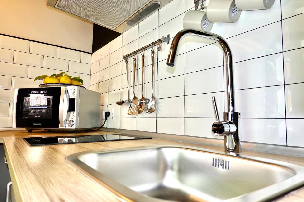 Linea1 Loft Daire Napoli Dış mekan fotoğraf